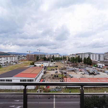 Tuski Put Apartman Apartment พอดโกริกา ภายนอก รูปภาพ