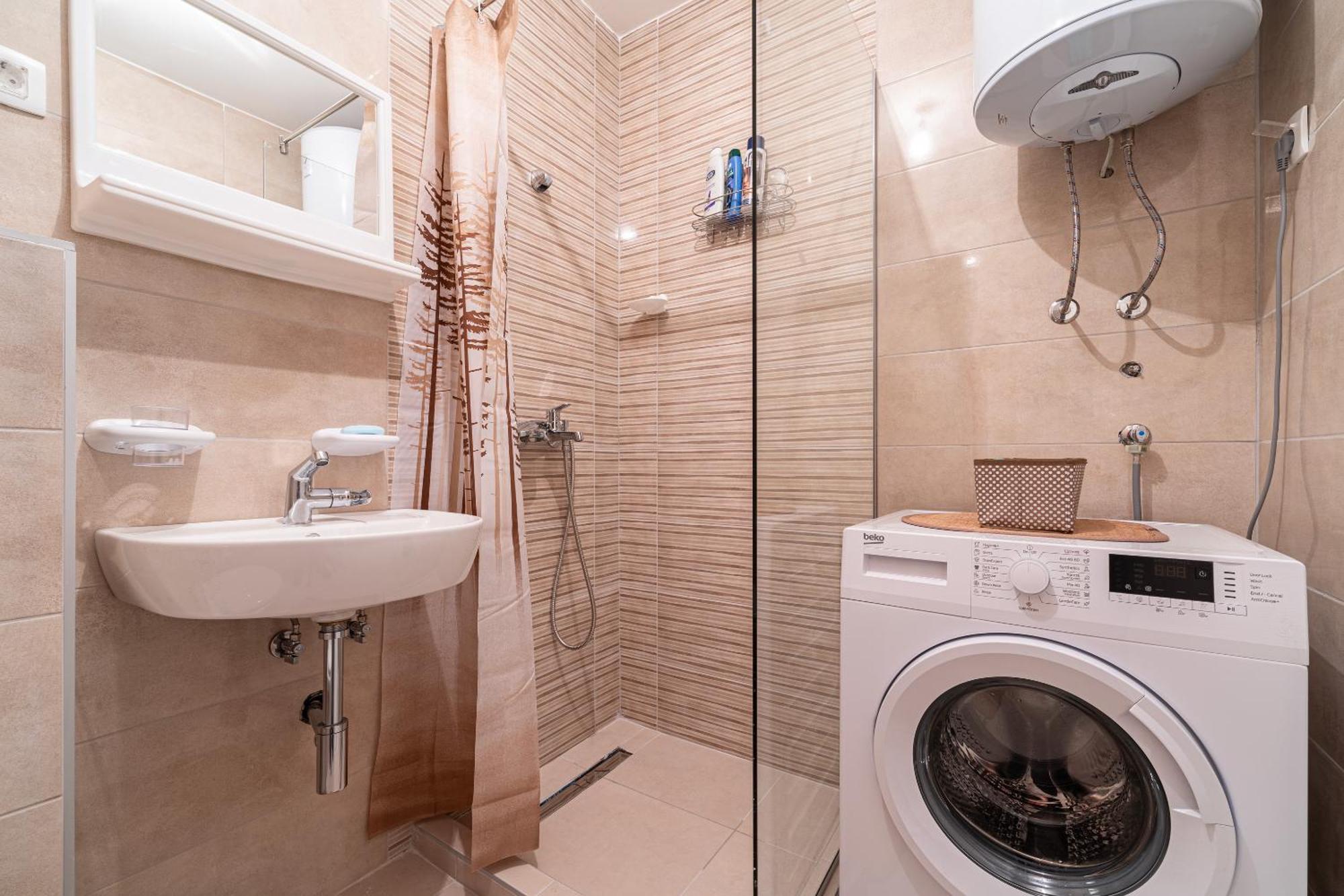 Tuski Put Apartman Apartment พอดโกริกา ภายนอก รูปภาพ